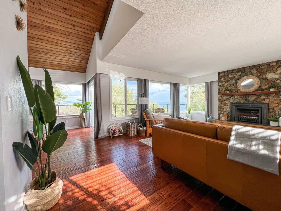 Sunrise Escape - Close To The Beach! Victoria Exterior foto
