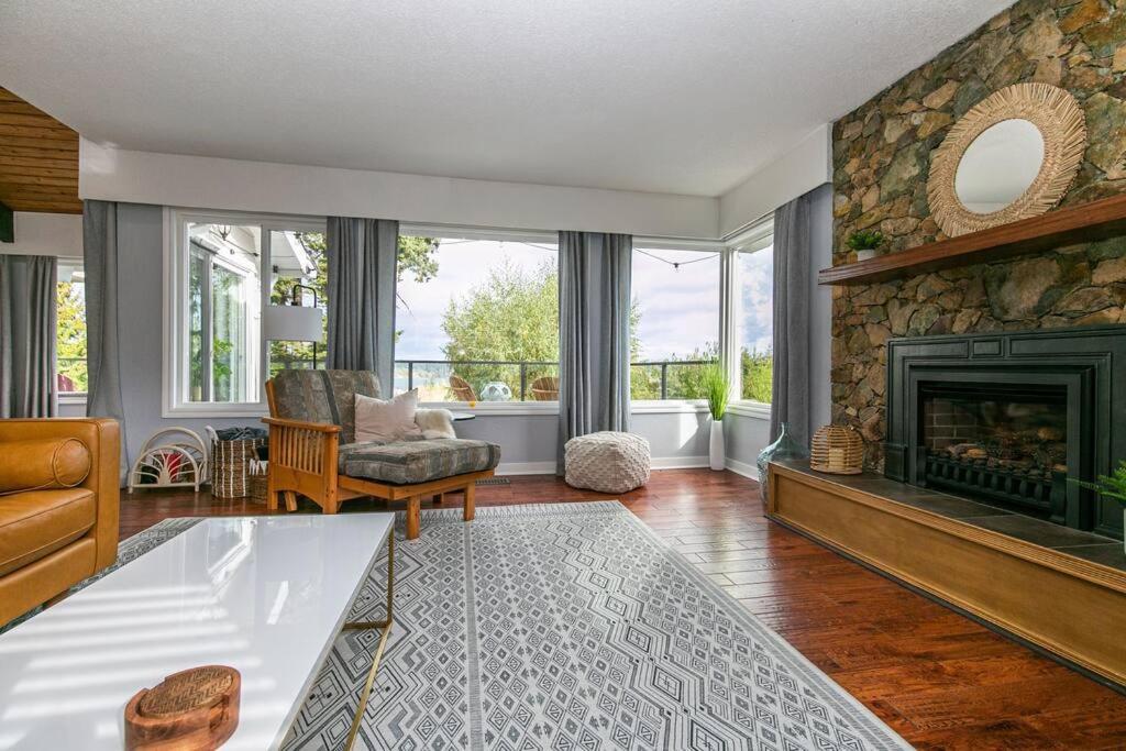 Sunrise Escape - Close To The Beach! Victoria Exterior foto