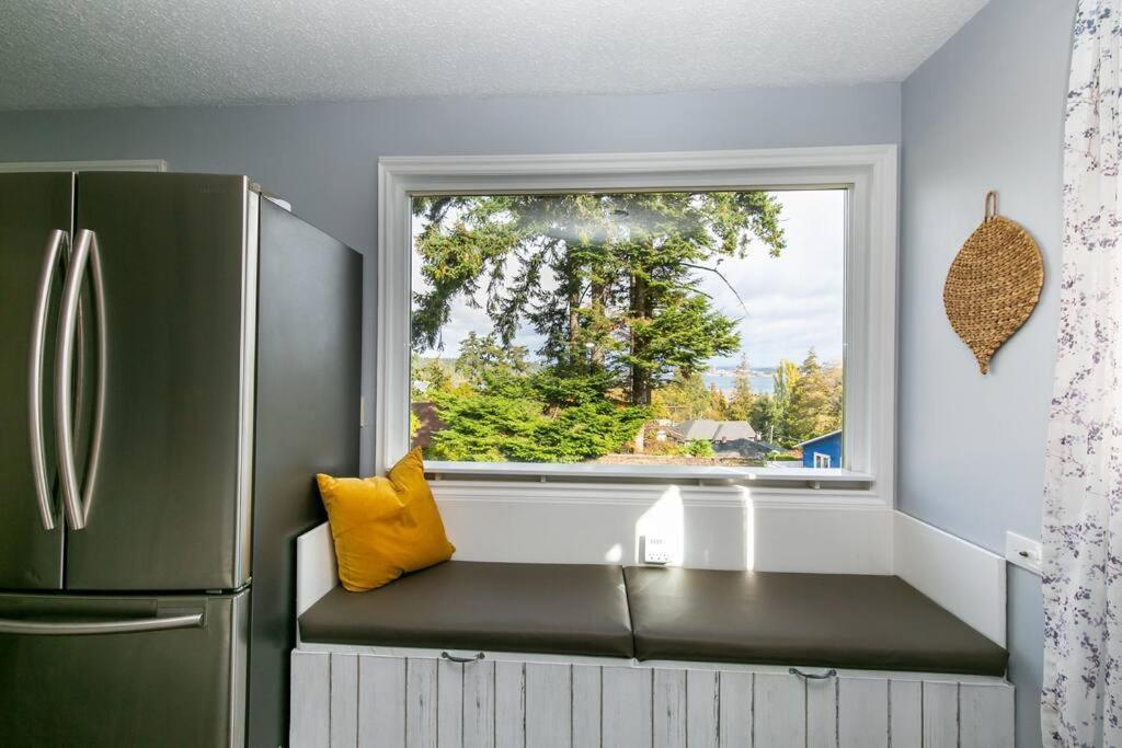 Sunrise Escape - Close To The Beach! Victoria Exterior foto